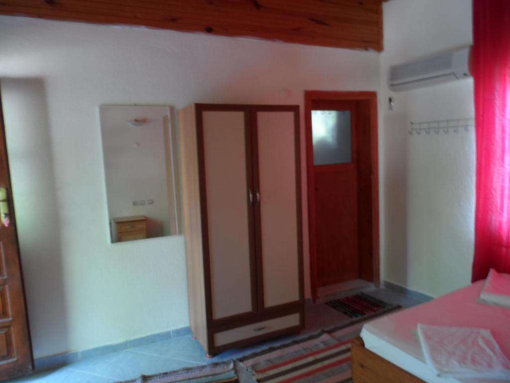Engin Pension Çıralı Quarto foto
